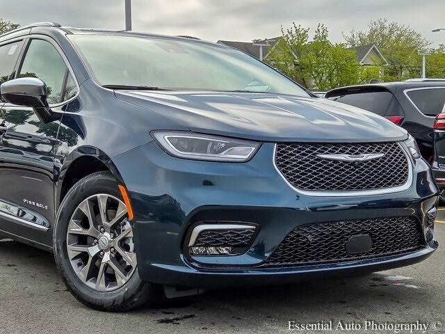 2025 Chrysler Pacifica Hybrid PACIFICA PLUG-IN HYBRID PINNACLE