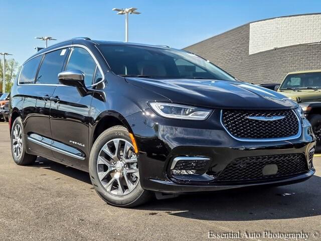 2025 Chrysler Pacifica Hybrid PACIFICA PLUG-IN HYBRID PINNACLE
