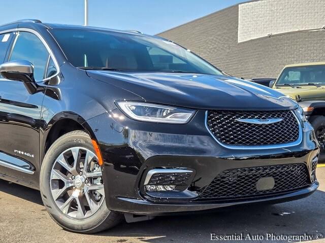 2025 Chrysler Pacifica Hybrid PACIFICA PLUG-IN HYBRID PINNACLE