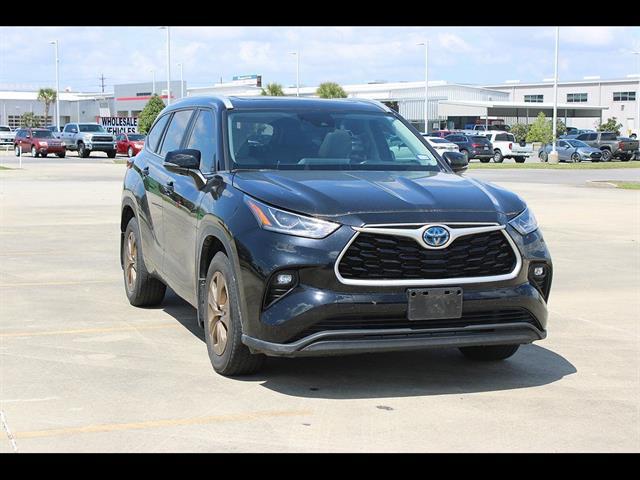 2023 Toyota Highlander Hybrid XLE Bronze