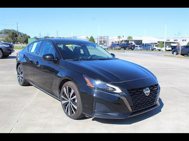 2023 Nissan Altima SR FWD