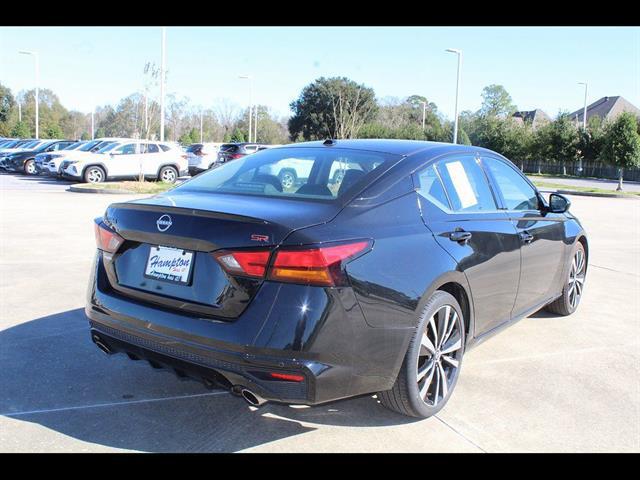 2023 Nissan Altima SR FWD
