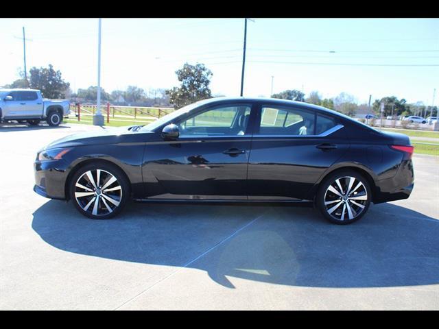 2023 Nissan Altima SR FWD