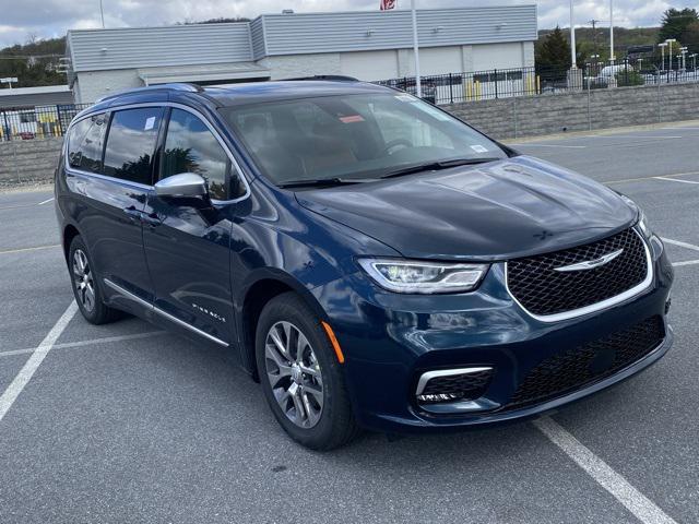 2025 Chrysler Pacifica Hybrid PACIFICA PLUG-IN HYBRID PINNACLE