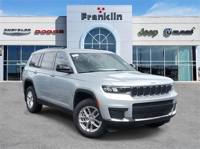 2025 Jeep Grand Cherokee GRAND CHEROKEE L LAREDO X 4X4
