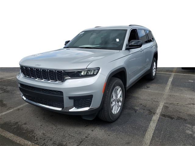 2025 Jeep Grand Cherokee GRAND CHEROKEE L LAREDO X 4X4