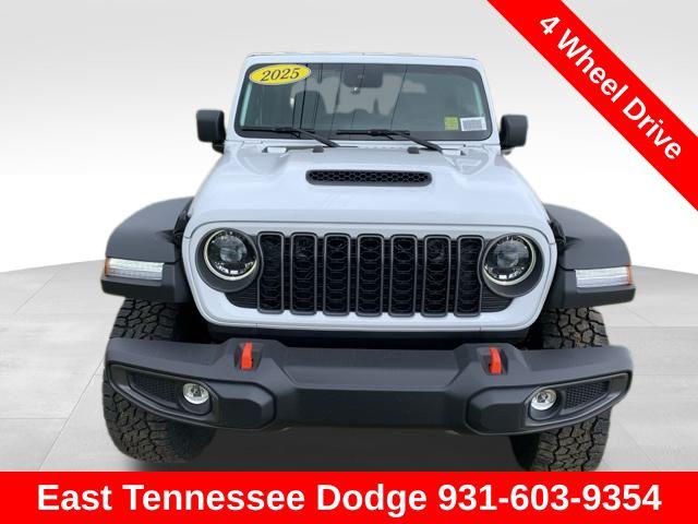 2025 Jeep Gladiator GLADIATOR MOJAVE 4X4