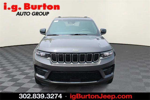 2025 Jeep Grand Cherokee GRAND CHEROKEE LAREDO 4X4