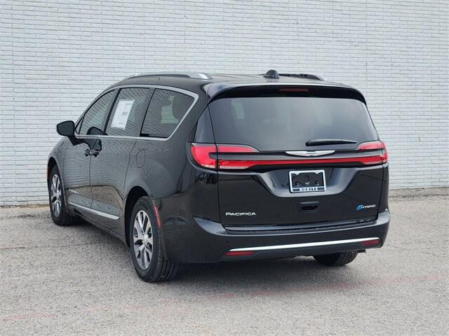 2025 Chrysler Pacifica Hybrid PACIFICA PLUG-IN HYBRID PINNACLE