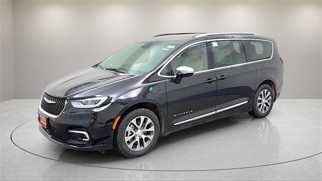 2025 Chrysler Pacifica Hybrid PACIFICA PLUG-IN HYBRID PINNACLE