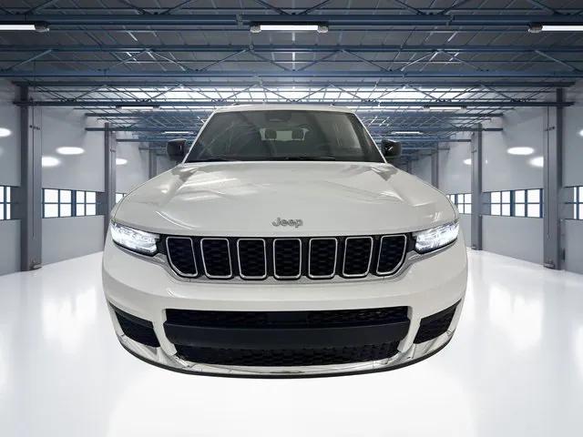 2025 Jeep Grand Cherokee GRAND CHEROKEE L LAREDO X 4X2