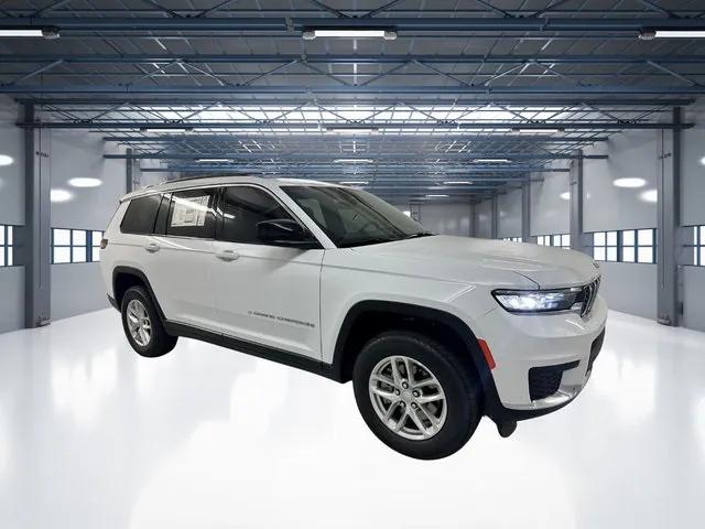 2025 Jeep Grand Cherokee GRAND CHEROKEE L LAREDO X 4X2