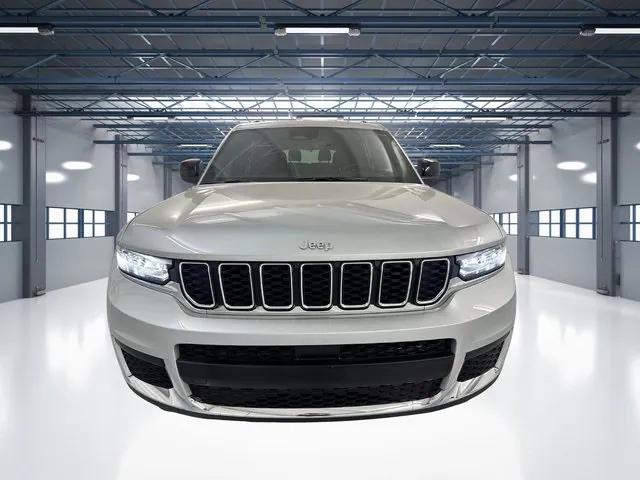 2025 Jeep Grand Cherokee GRAND CHEROKEE L LAREDO X 4X2