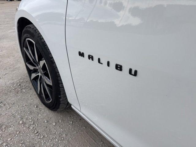 2024 Chevrolet Malibu FWD RS