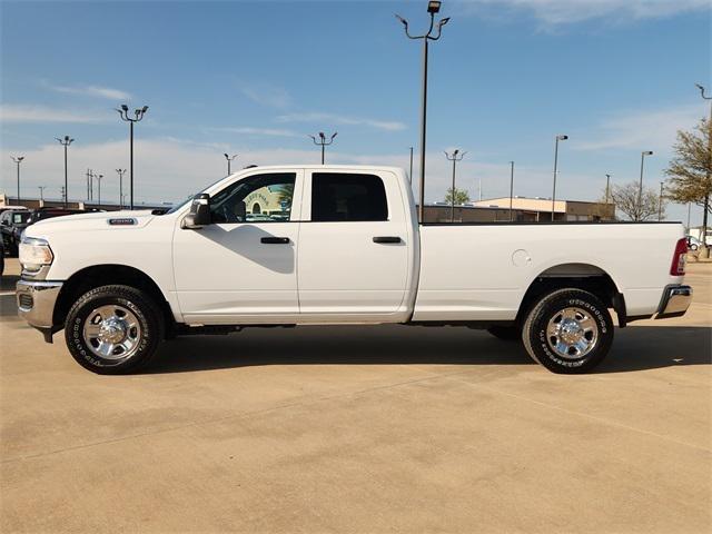 2024 RAM 2500 Tradesman Crew Cab 4x4 8 Box