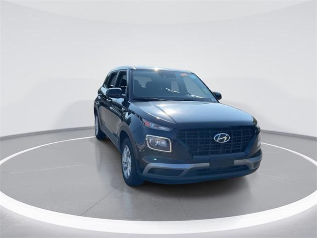 2022 Hyundai Venue SE