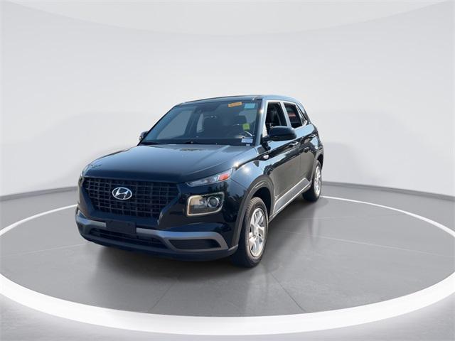 2022 Hyundai Venue SE