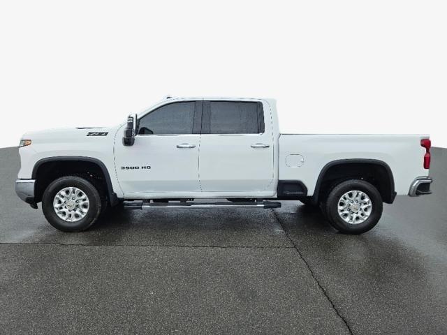 2024 Chevrolet Silverado 3500HD 4WD Crew Cab Standard Bed LTZ