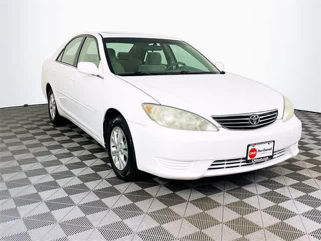 2005 Toyota Camry LE V6