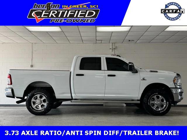 2024 RAM 3500 Tradesman Crew Cab 4x4 64 Box
