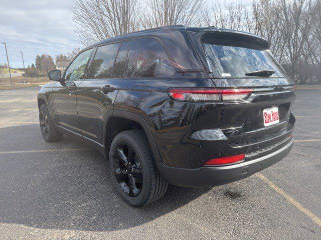 2025 Jeep Grand Cherokee GRAND CHEROKEE ALTITUDE X 4X4