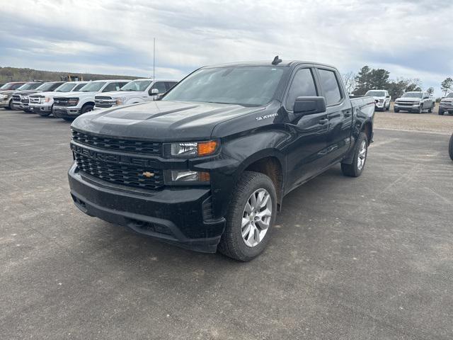 2021 Chevrolet Silverado 1500 4WD Crew Cab Short Bed Custom