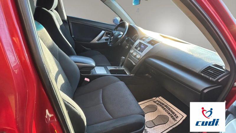 2010 Toyota Camry LE