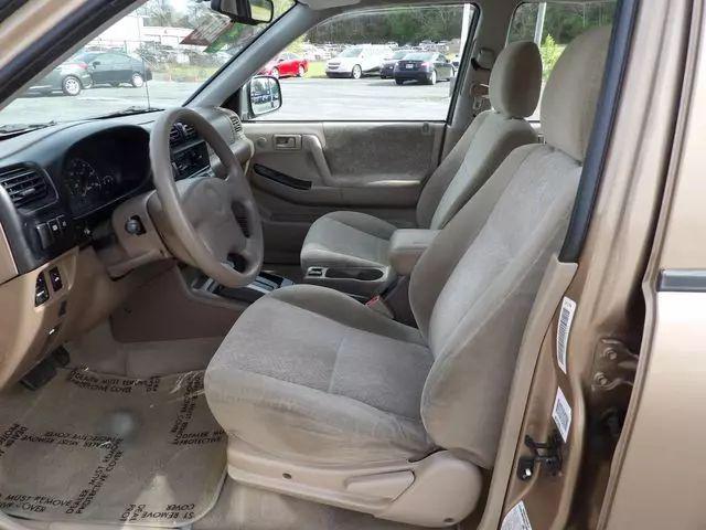 2000 Isuzu Rodeo LS