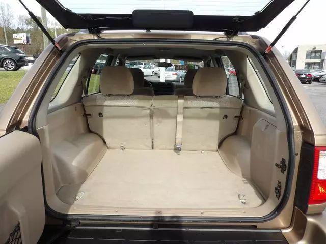 2000 Isuzu Rodeo LS