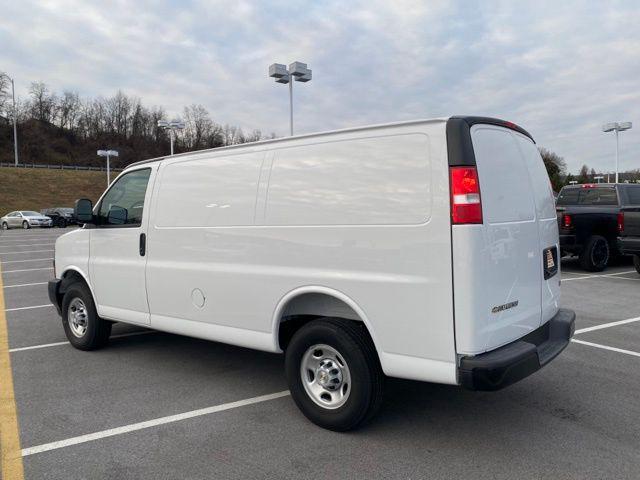 2025 Chevrolet Express Cargo Van RWD 2500 Regular Wheelbase WT