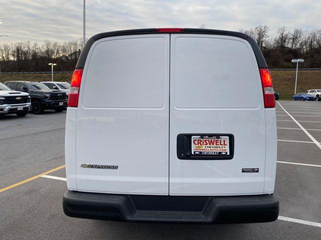 2025 Chevrolet Express Cargo Van RWD 2500 Regular Wheelbase WT