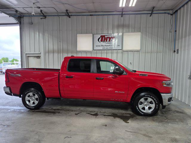 2025 RAM Ram 1500 RAM 1500 BIG HORN CREW CAB 4X4 64 BOX