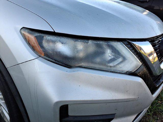 2017 Nissan Rogue SV 2017 Nissan Rogue SV