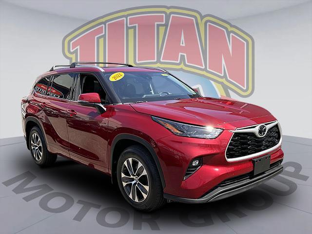 2022 Toyota Highlander XLE [17]