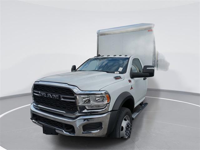 2024 RAM Ram 5500 Chassis Cab RAM 5500 TRADESMAN CHASSIS REGULAR CAB 4X2 120 CA
