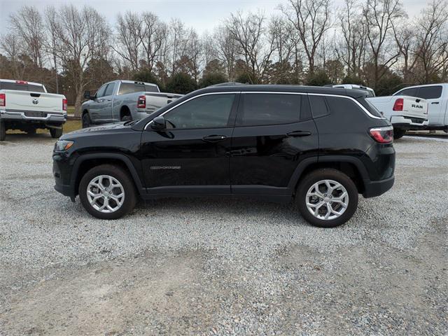 2024 Jeep Compass COMPASS SPORT 4X4