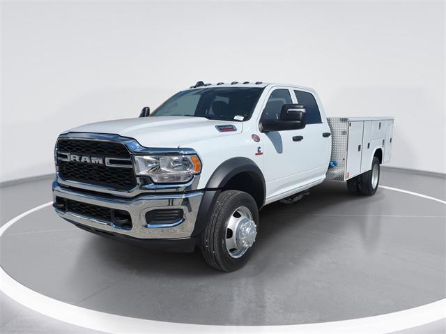 2024 RAM Ram 5500 Chassis Cab RAM 5500 TRADESMAN CHASSIS CREW CAB 4X4 84 CA