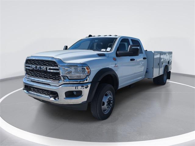 2024 RAM Ram 5500 Chassis Cab RAM 5500 TRADESMAN CHASSIS CREW CAB 4X4 84 CA