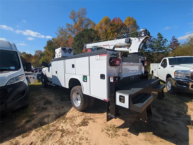 2024 RAM Ram 5500 Chassis Cab RAM 5500 TRADESMAN CHASSIS REGULAR CAB 4X4 84 CA