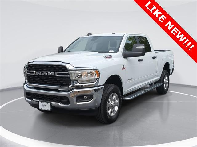 2024 RAM 2500 Big Horn Crew Cab 4x4 64 Box
