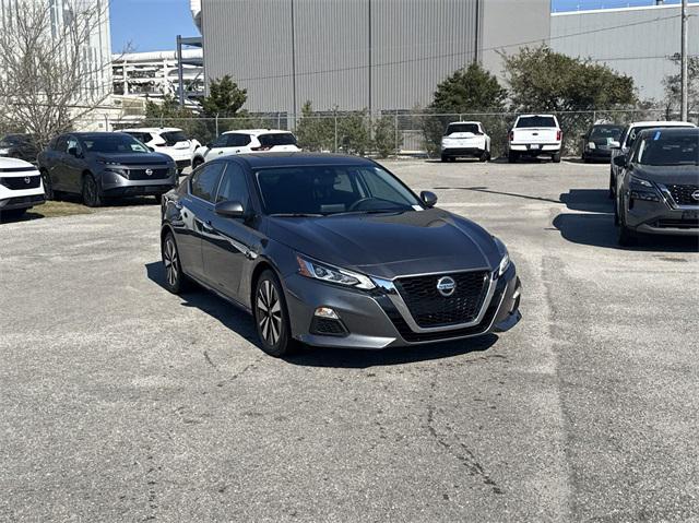 2022 Nissan Altima SV FWD