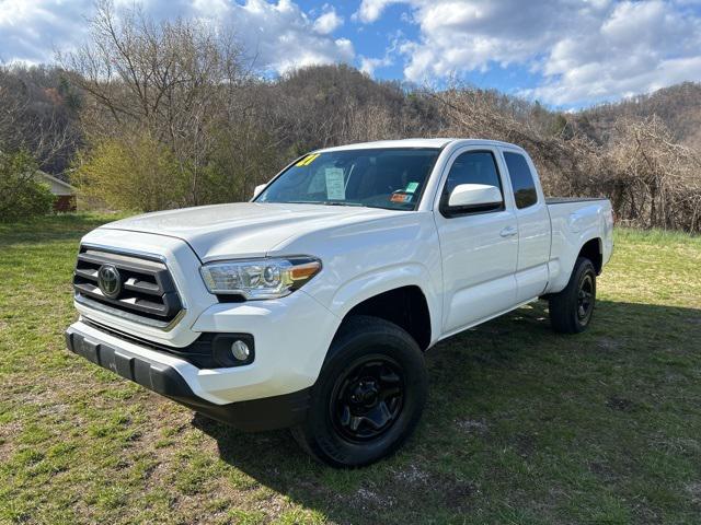 2021 Toyota Tacoma SR 2021 Toyota Tacoma SR