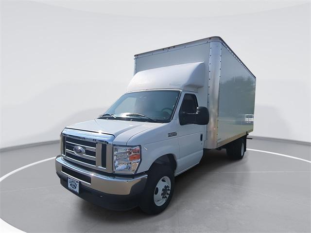 2024 Ford E-450 Cutaway XL