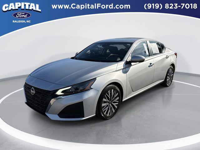 2023 Nissan Altima SV FWD