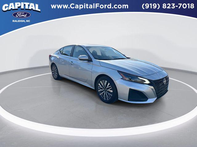 2023 Nissan Altima SV FWD