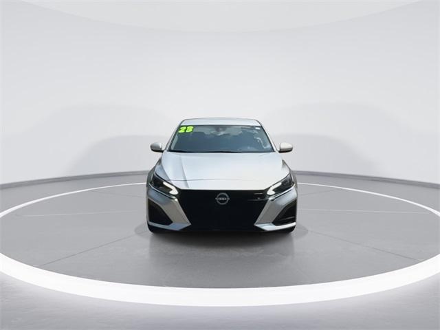 2023 Nissan Altima SV FWD