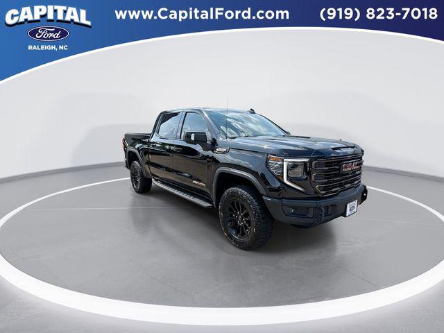 2023 GMC Sierra 1500 4WD Crew Cab Short Box AT4X