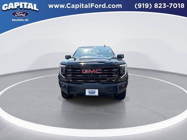 2023 GMC Sierra 1500 4WD Crew Cab Short Box AT4X