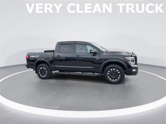 2021 Nissan TITAN Crew Cab PRO-4X 4x4