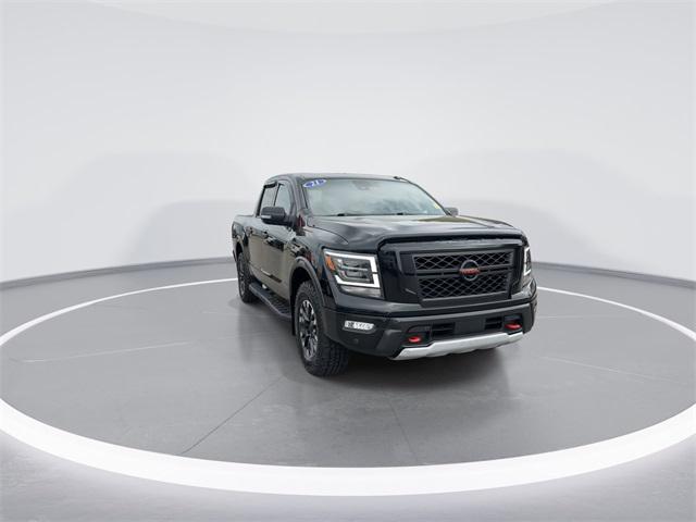 2021 Nissan TITAN Crew Cab PRO-4X 4x4